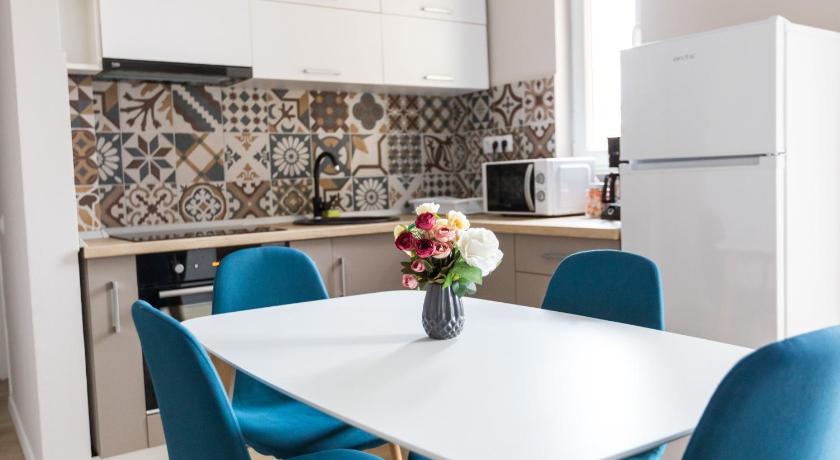 Sunshine Apartament — Hotel in Targu Mures