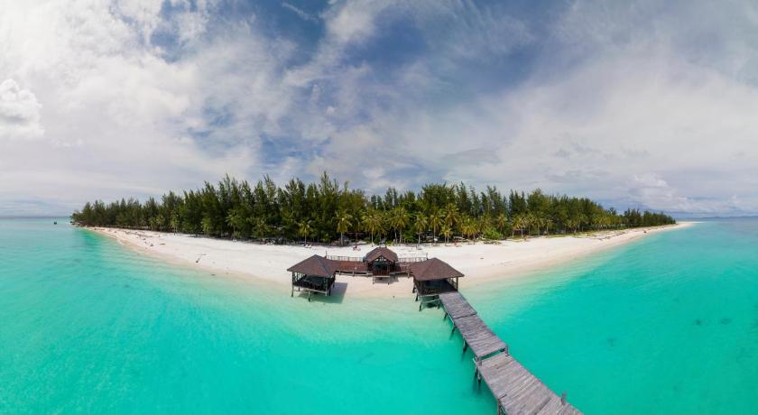 コタ・ベルッ Sutera@Mantanani Island Resort & Spa 5つ星 ホテル ロビー