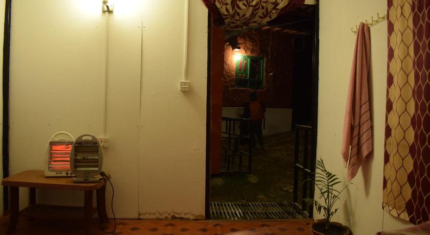 Image of Budget Double or Twin Room 7