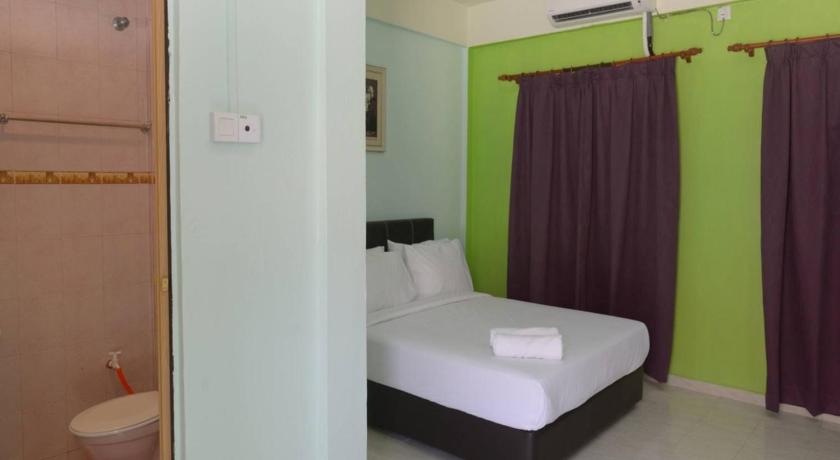 Image of Standard Double or Twin Room 4