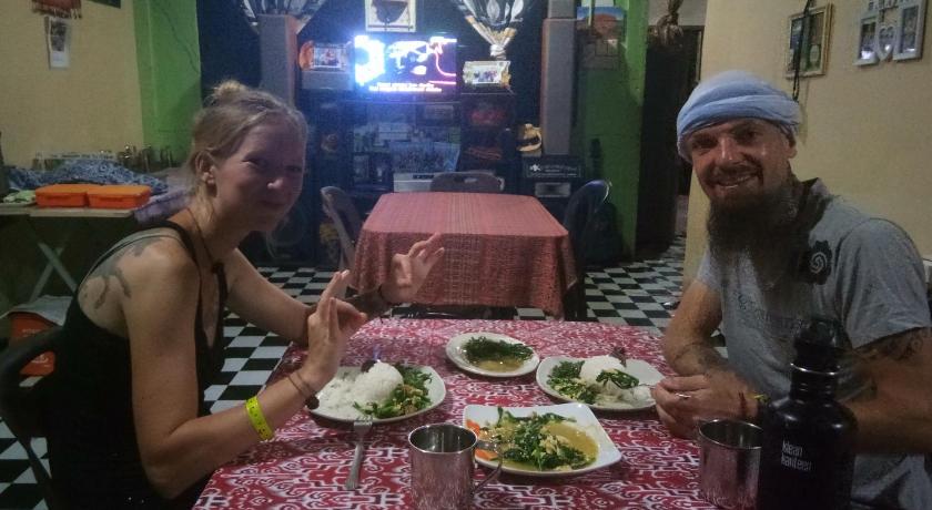 Mulu D cave homestay photo