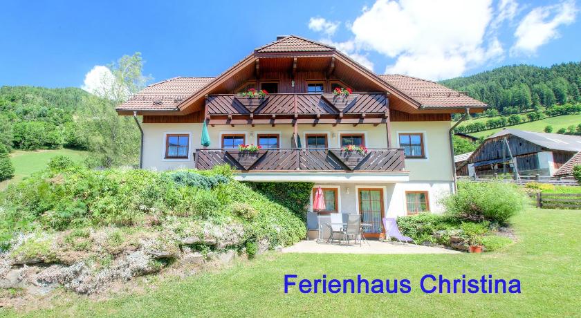 Ferienhaus Christina &amp; Haus Dr. Krainer — Hotel in Bad Kleinkirchheim