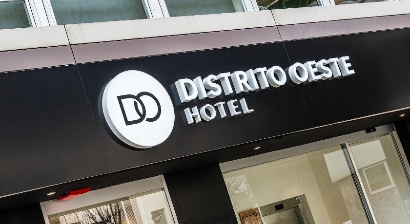 Hotel Distrito Oeste