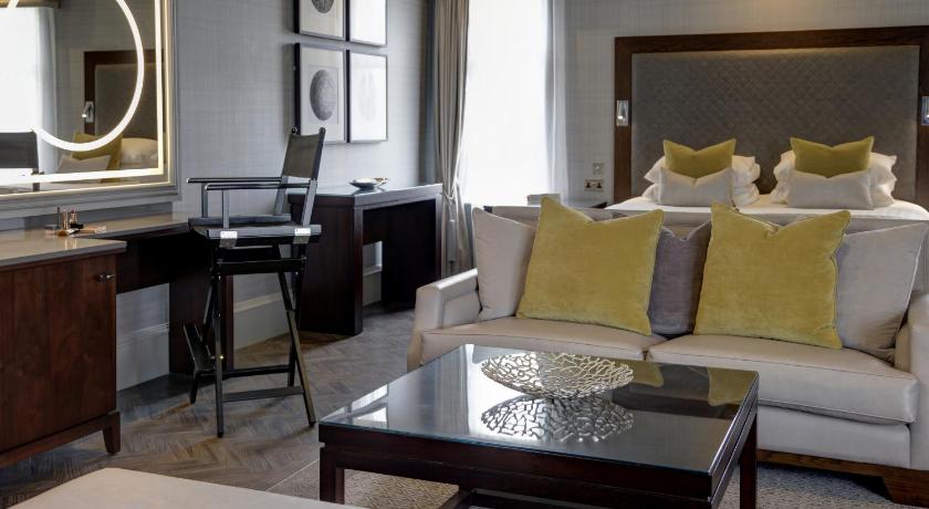 Image of King Suite - Non-Smoking 1