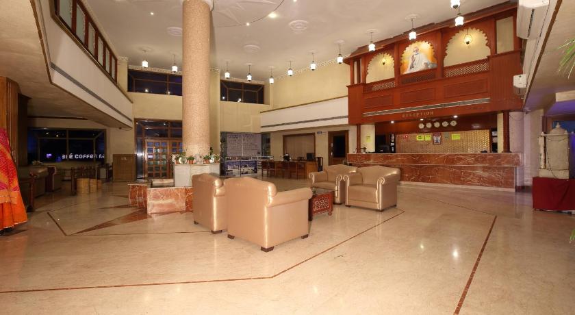 Vishnupriya Hotel