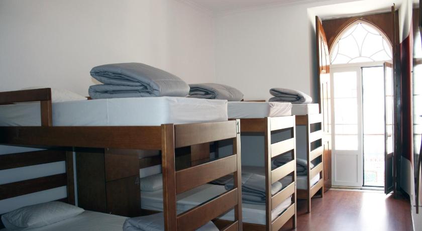 Image of Bunk Bed in 6-Bed Female Dormitory Room 0