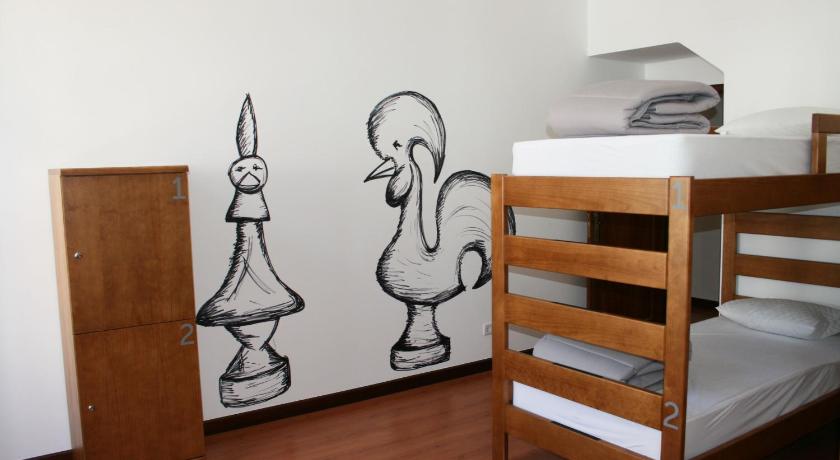 Image of Bunk Bed in 8-Bed Mixed Dormitory Room 6