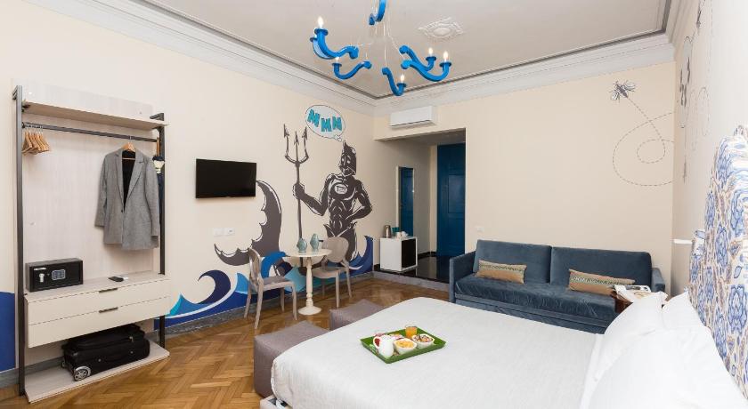 罗马 Tritone 125 Suite 4星级 酒店 大堂