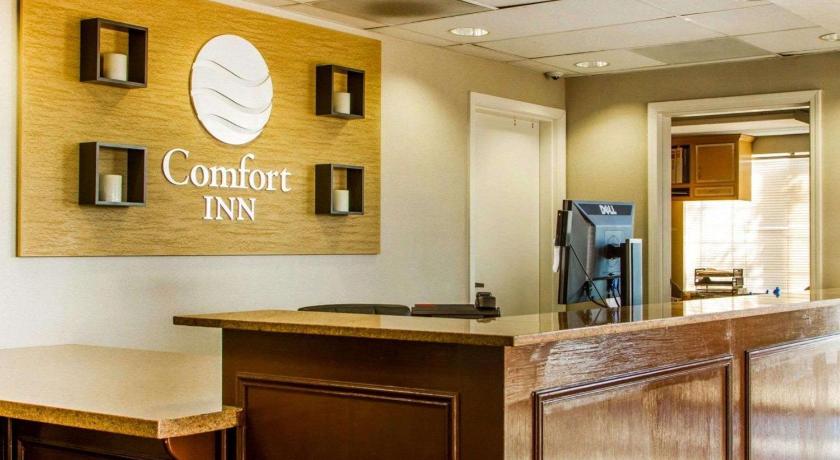 Comfort Inn Watsonville 112 Airport Boulevard Watsonville