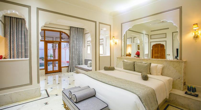 Image of Royal Villa Suite with Private Pool : Welcome drink on arrival, 2 pints of Kingfisher lager beer, One child up to 10 years complimentary without extra bed,20% discount on all resort services,Complimentary Mini Bar 0