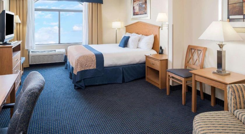 Wingate by Wyndham Spokane Airport