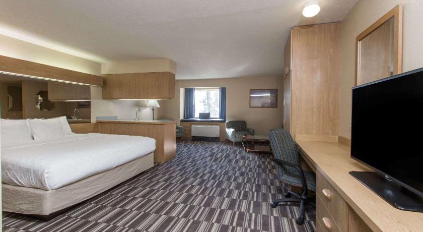 Microtel Inn & Suites by Wyndham Anchorage Airport