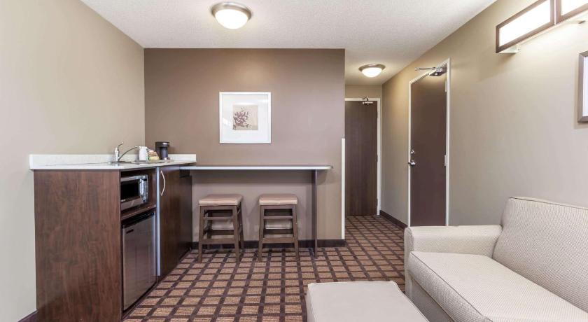 Microtel Inn & Suites by Wyndham Timmins