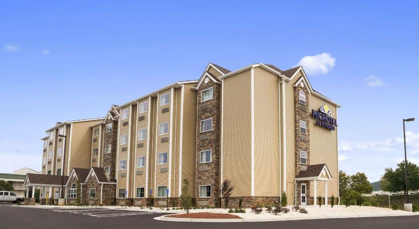 Microtel Inn & Suites by Wyndham Lynchburg