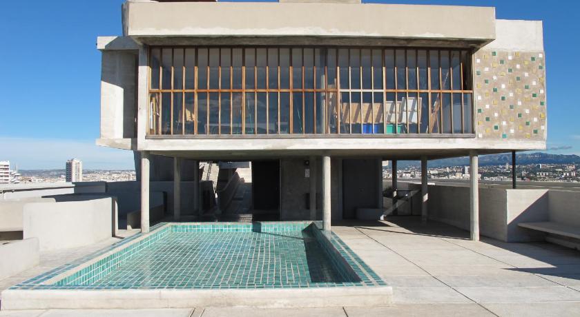 Hotel le Corbusier photo