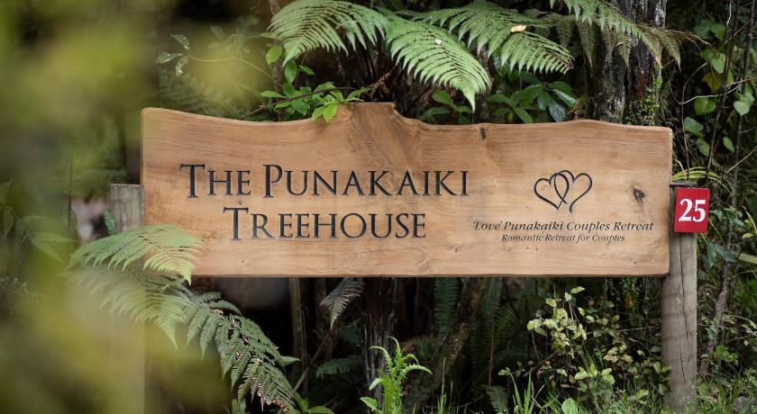 Punakaiki Treehouse — Hotel in Punakaiki
