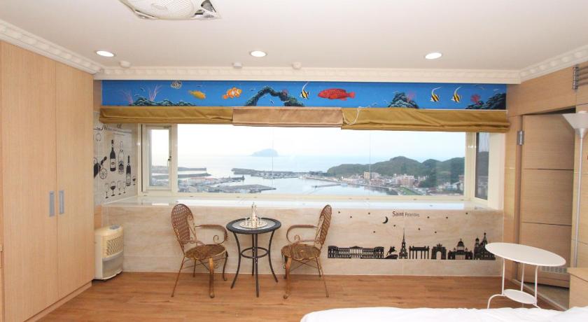 Image of Double Room with Sea View 9