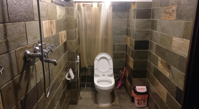 Image of Superior Deluxe Double or Twin Room 4