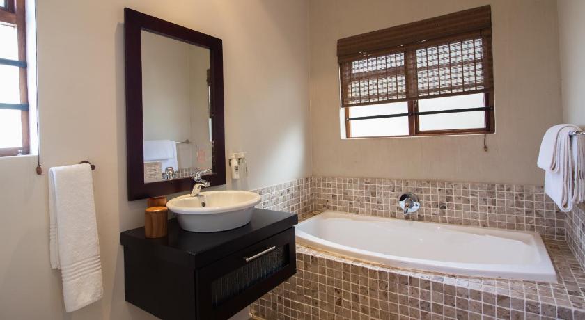 Image of Executive Suite 11