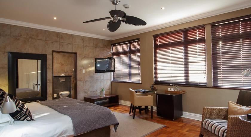 Image of Executive Suite 8