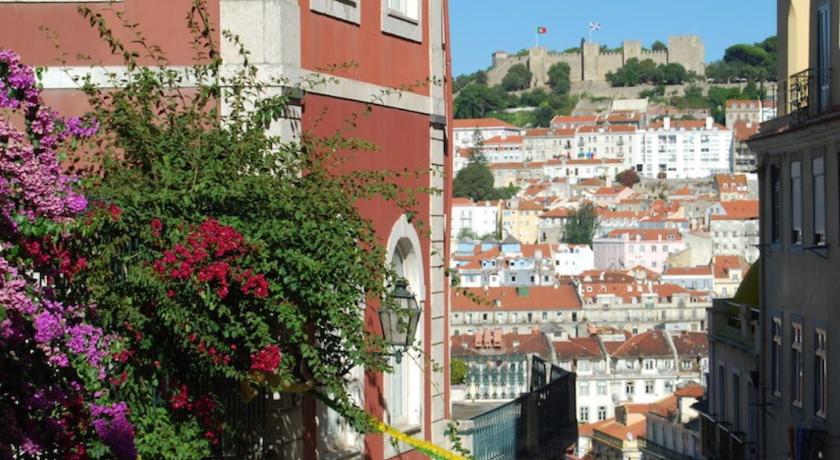 Casa Bonecos Rebeldes — Hotel in Lisbon