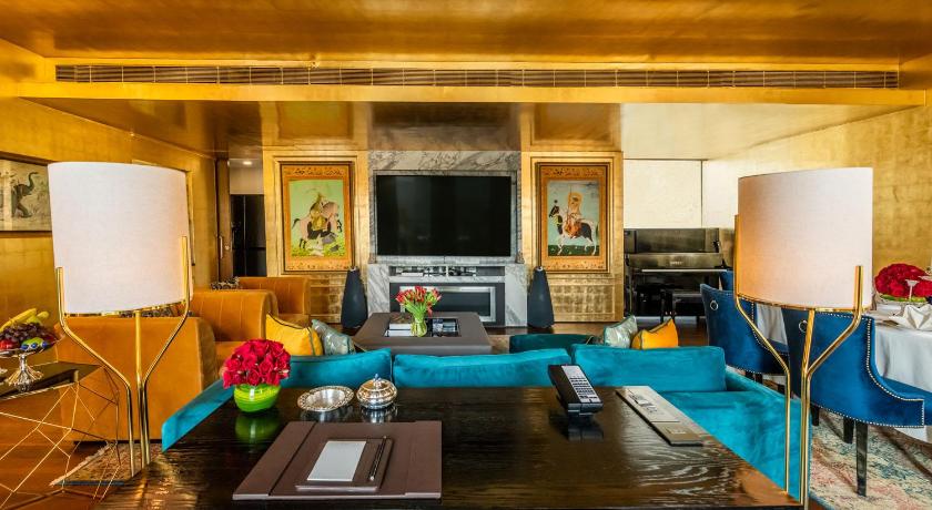 Image of Sultan Suite 13
