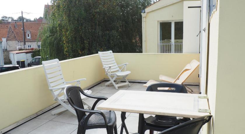 维桑 Hotel Le Vivier WISSANT - Centre Village - Cote d'Opale - Baie de Wissant - 2CAPS 2星级 酒店 大堂