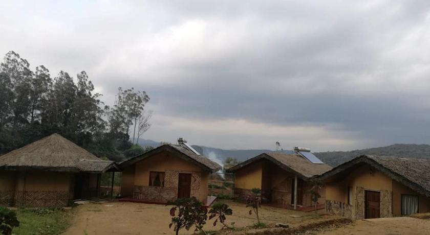 Jayasinghe Cottages Food Court Blackpool Nuwara Eliya Booking