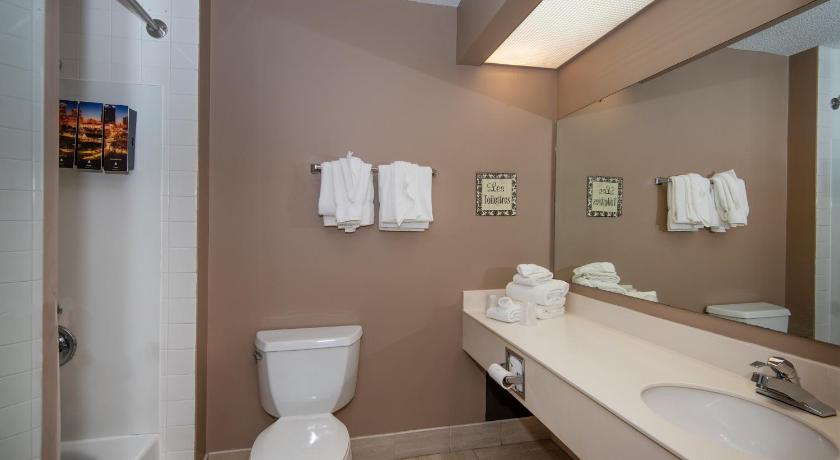 Guest Inn & Suites - Midtown Medical Center