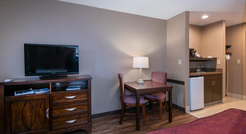 Guest Inn & Suites - Midtown Medical Center