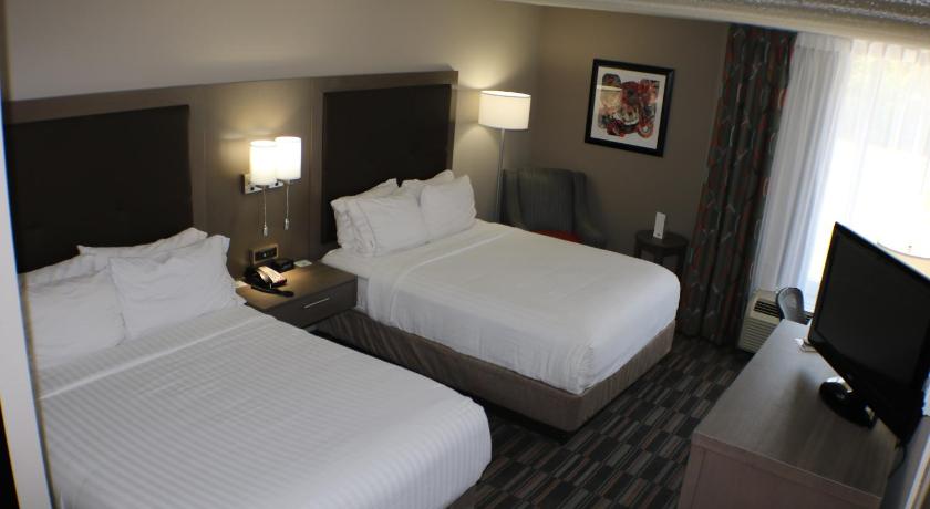 Holiday Inn Express Woodstock-Shenandoah Valley