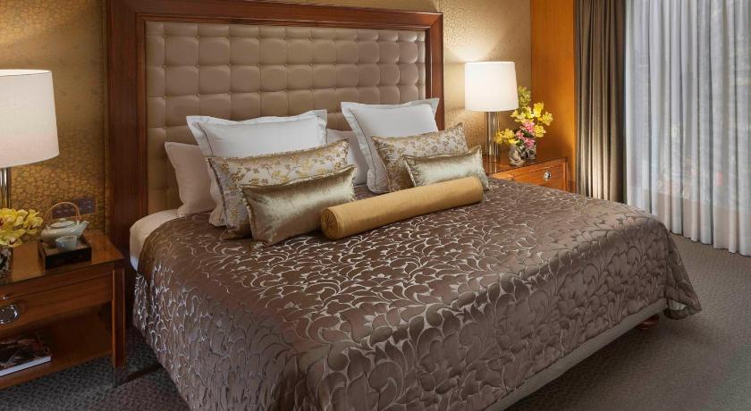 Image of Junior Suite 12