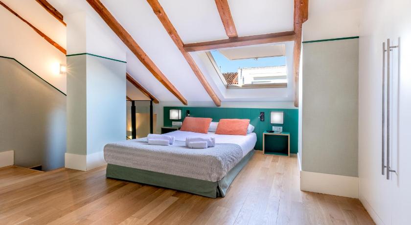 Slow Suites Chueca photo