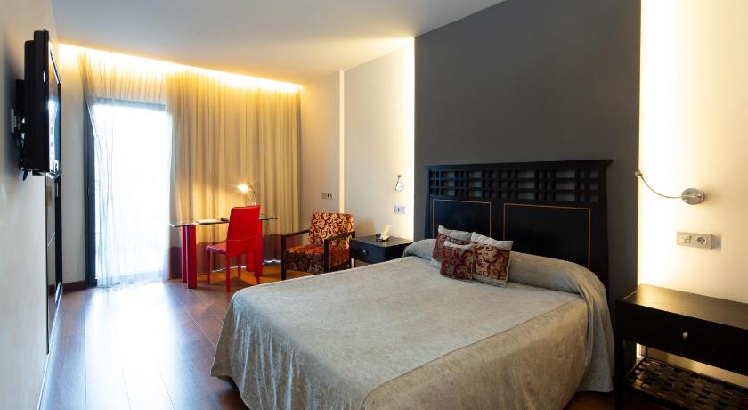 Hotel Axis Vigo