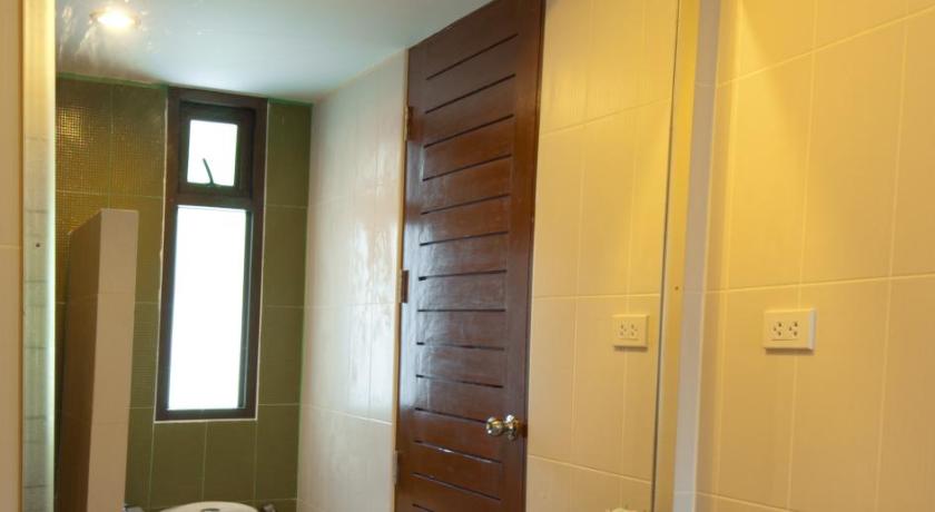 Image of Grand Deluxe 7