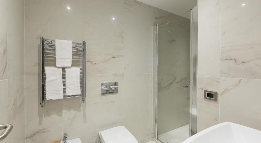 Image of Triple Deluxe 10