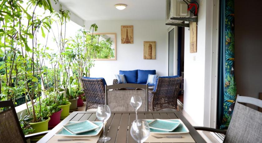 Kai cosy apartment with terrace pool and sea view near Papeete photo