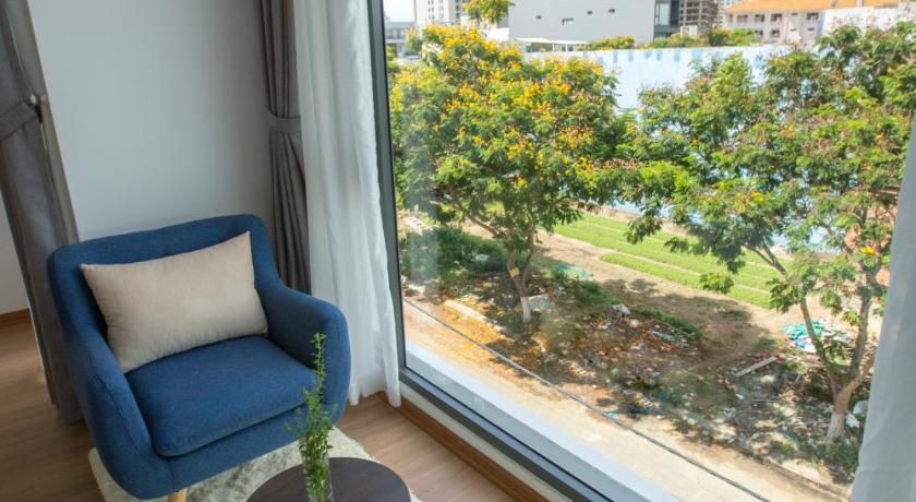 岘港 Ben Villa 4 Bedrooms  -3' walk to My Khe Beach. 4星级 民宿 客房