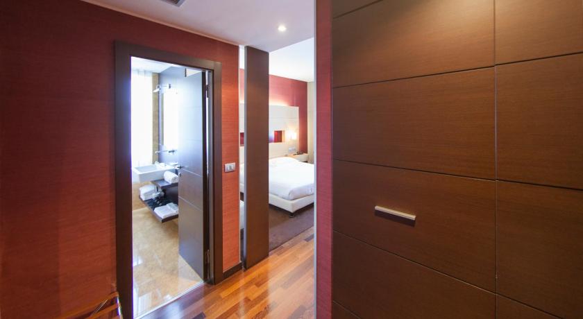 Inverigo Hotel