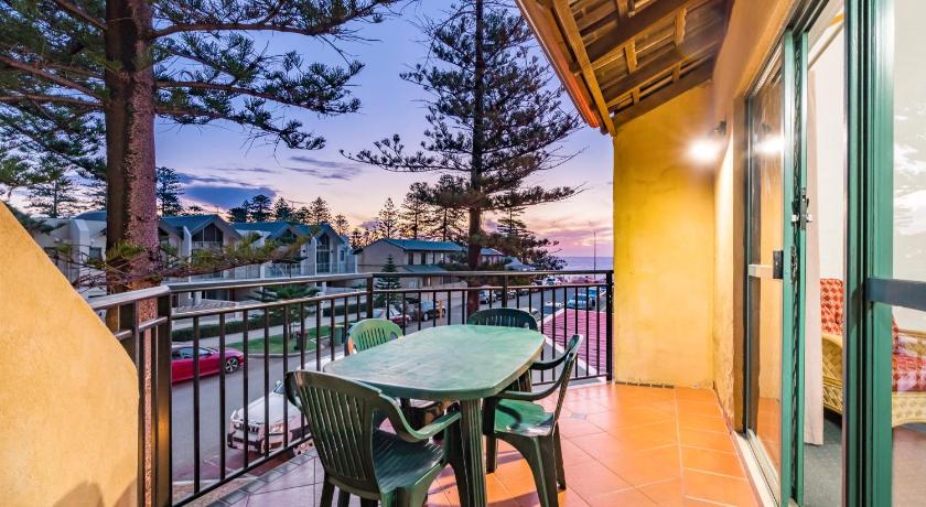 Cottesloe Beach Chalets