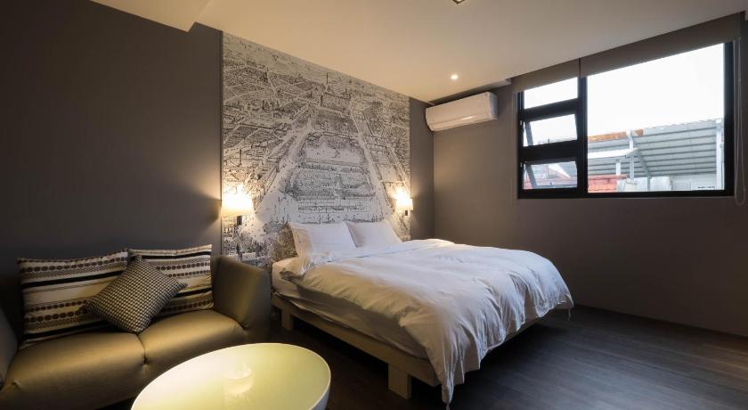 Image of Deluxe Double Room 6