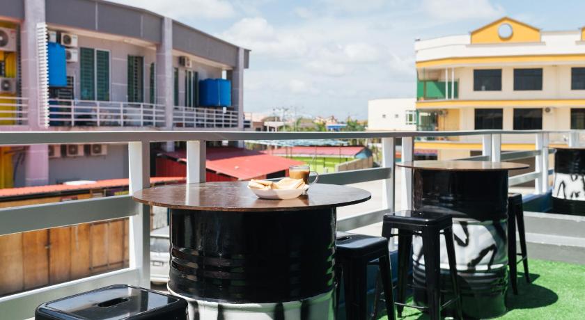 セムポルナ A HOTEL 3つ星 ホテル ロビー