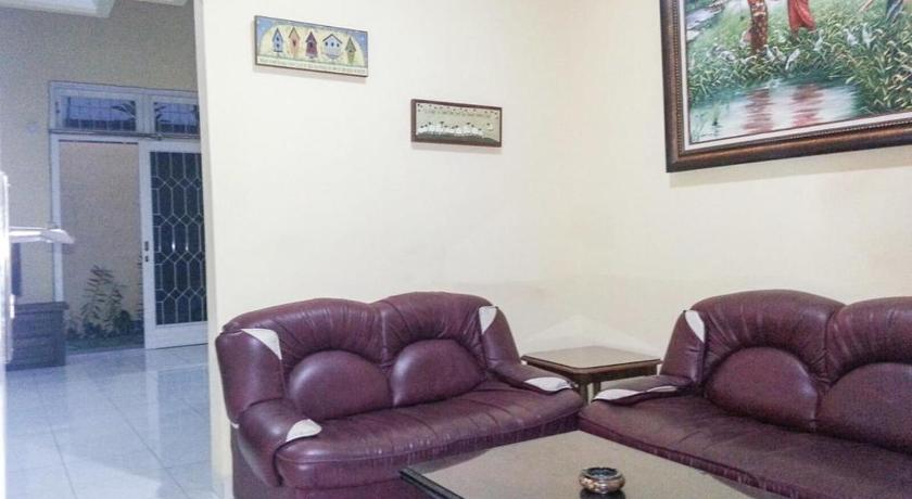 Cendana Mulia Hostel Bogor (perlu bukti nikah) photo