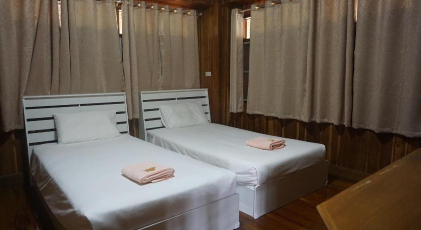 Image of Three-Bedroom House 0