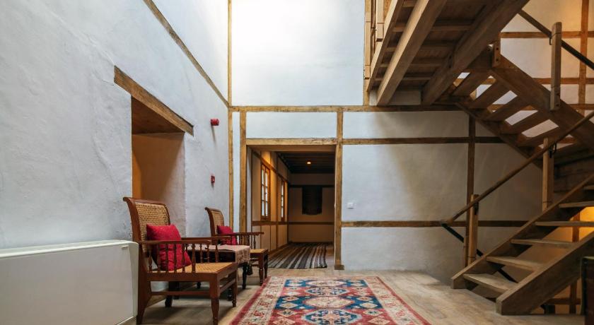 Serena Khaplu Palace photo