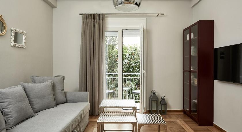 Charming Studio Apartment — Hotel in Athens