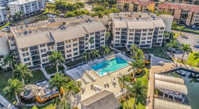 Ocean Breeze &amp; Santa Maria Condos — Hotel in Fort Myers (FL)