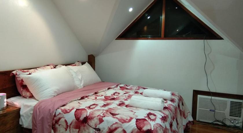 Image of Family Room with Sea View 0