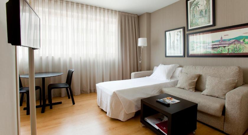 Aparthotel Atenea Barcelona