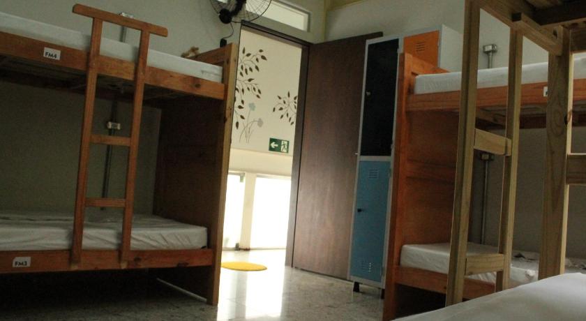  Bed in 6-Bed  Female Dormitory Room with Air Conditioning 
